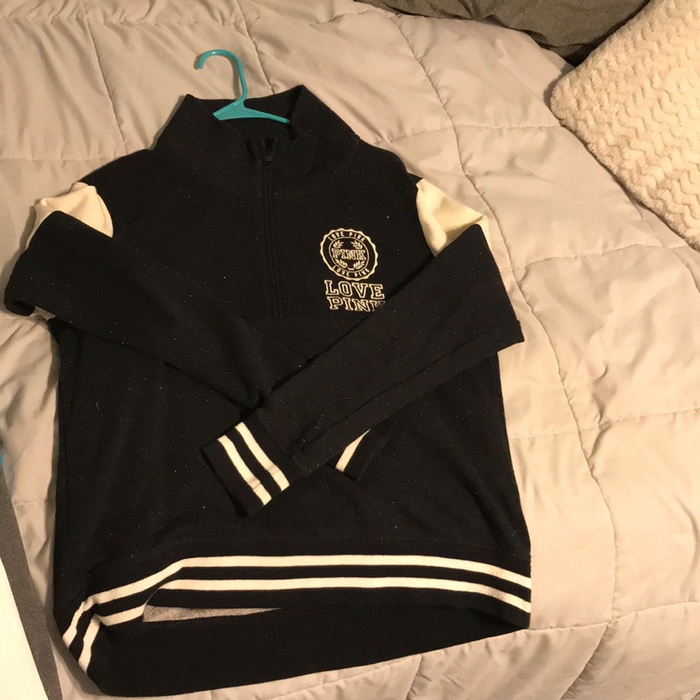 VS pink quarter zip